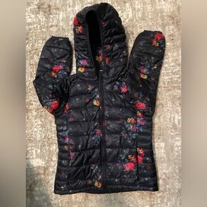 GAP Kids Navy Floral Light Puffer Jacket with hood size S